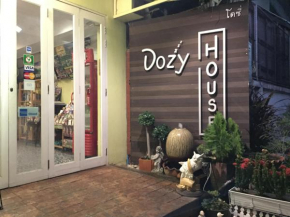 Dozy House